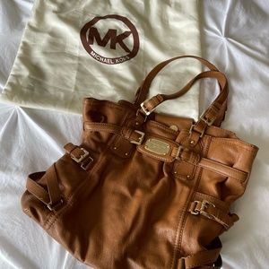 Michael Kors Tan Leather Purse/Satchel